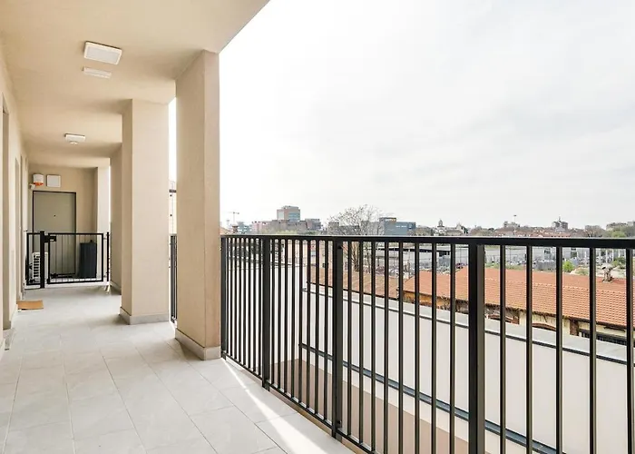 Design Smart - Terrace & Private Box Apartment *